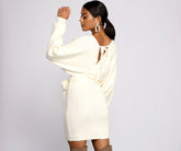 Robe mini-pull cache-cœur nouée sur le devant
